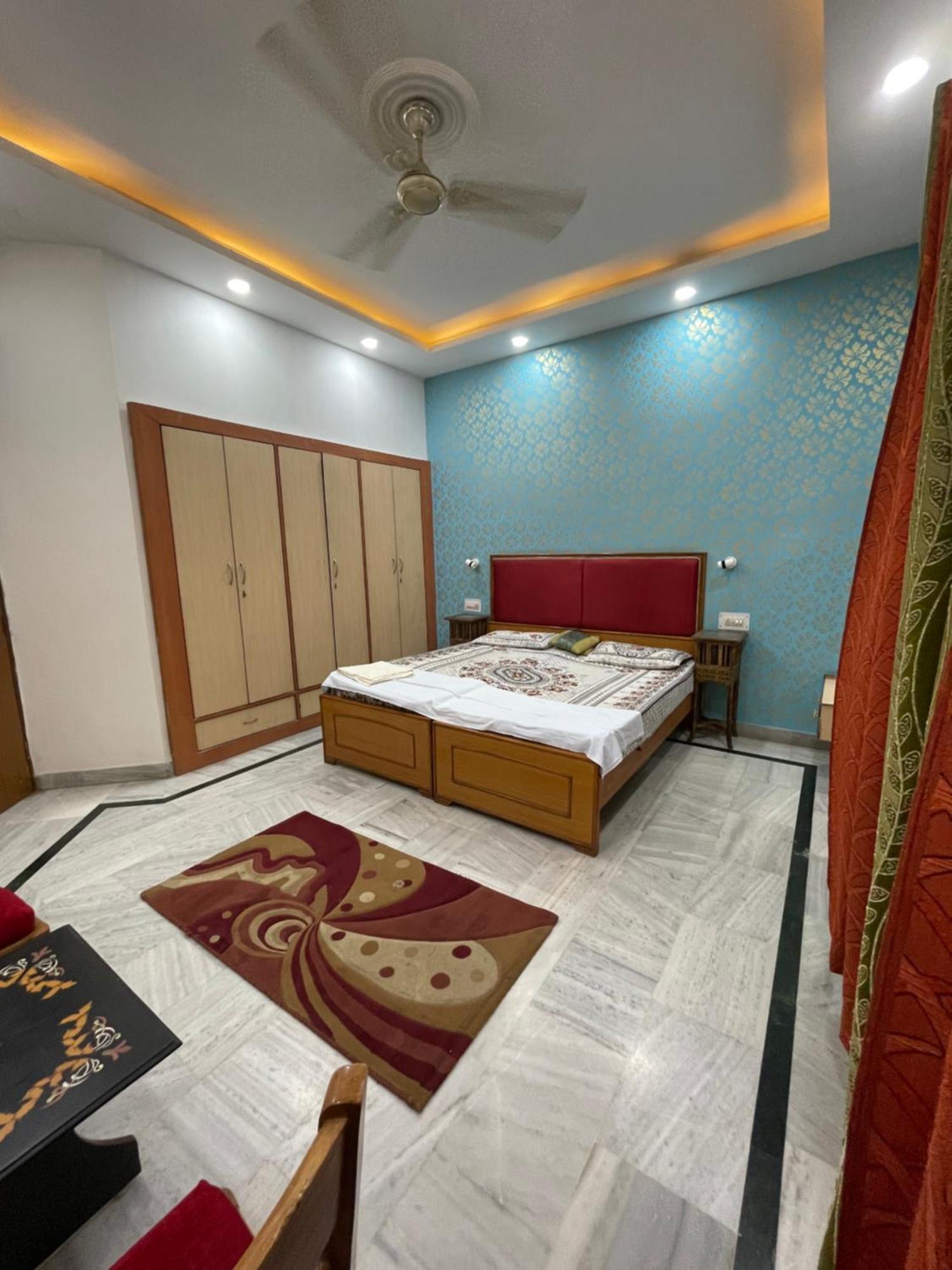 N.Homestay Agra  Exteriör bild
