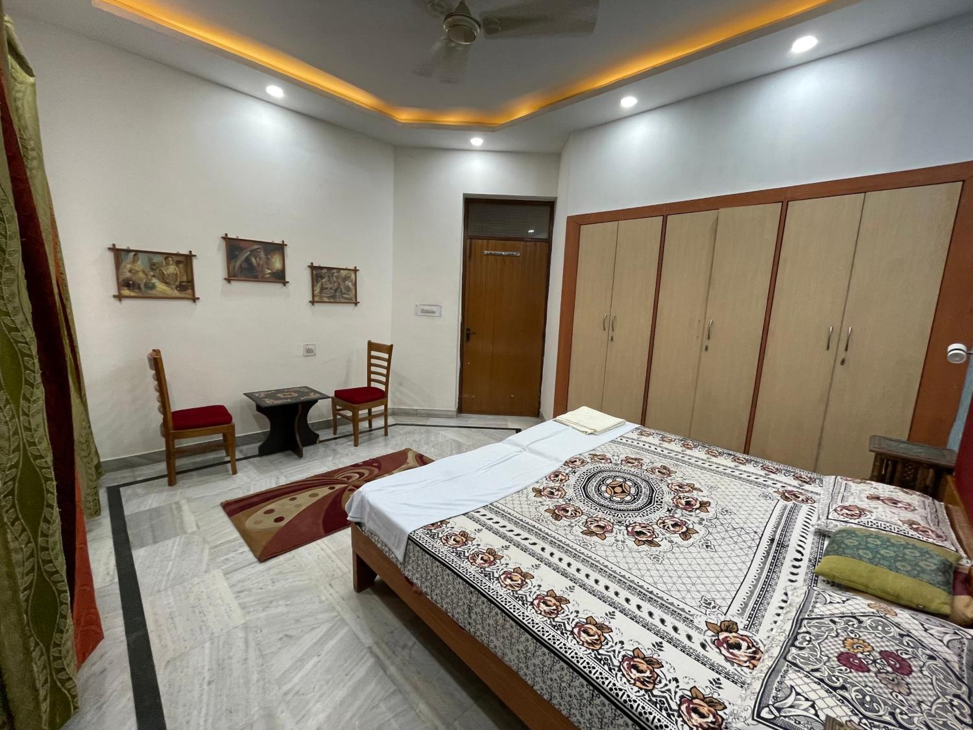 N.Homestay Agra  Exteriör bild