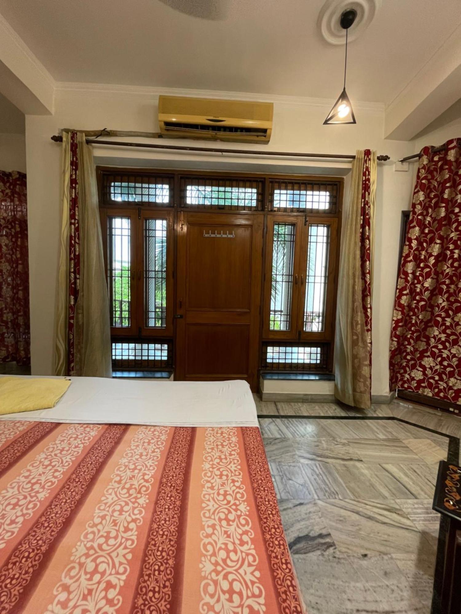 N.Homestay Agra  Exteriör bild