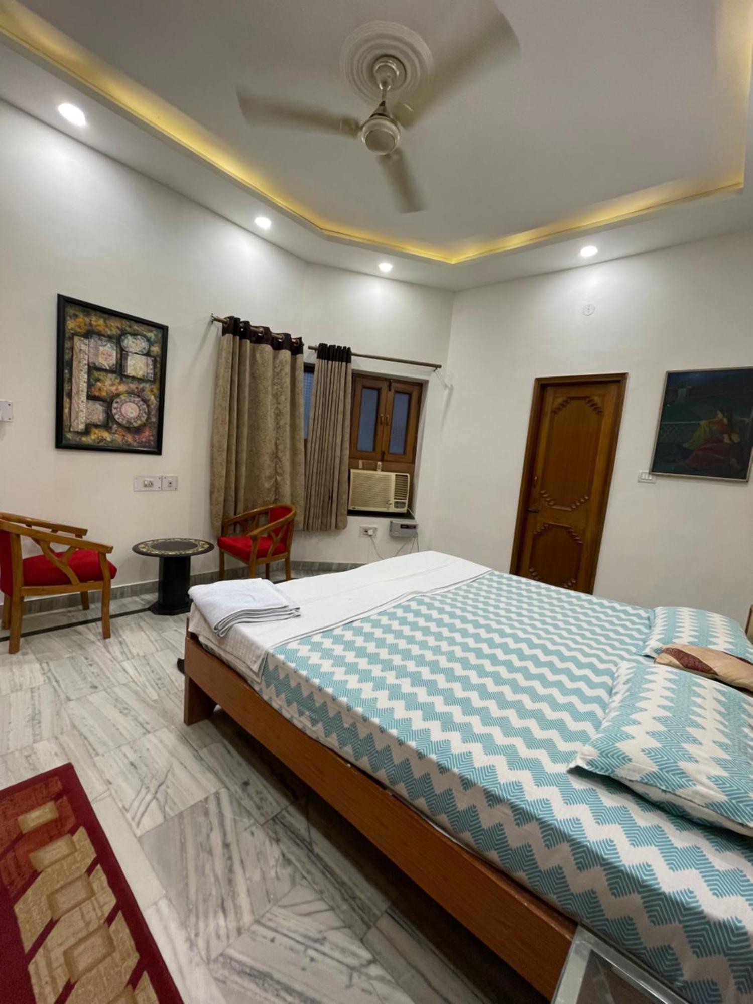 N.Homestay Agra  Exteriör bild